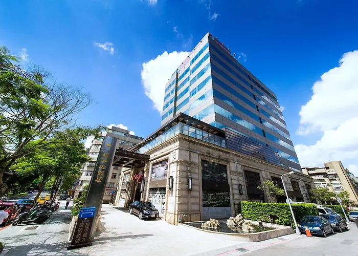 Fullon Hotel Taipei, Central